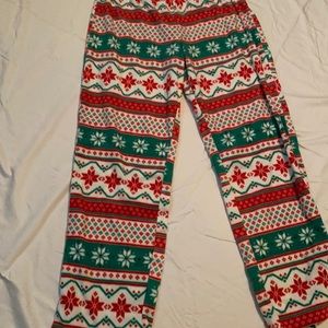 Christmas/ winter pajama bottoms women’s size Medium. Red green and white